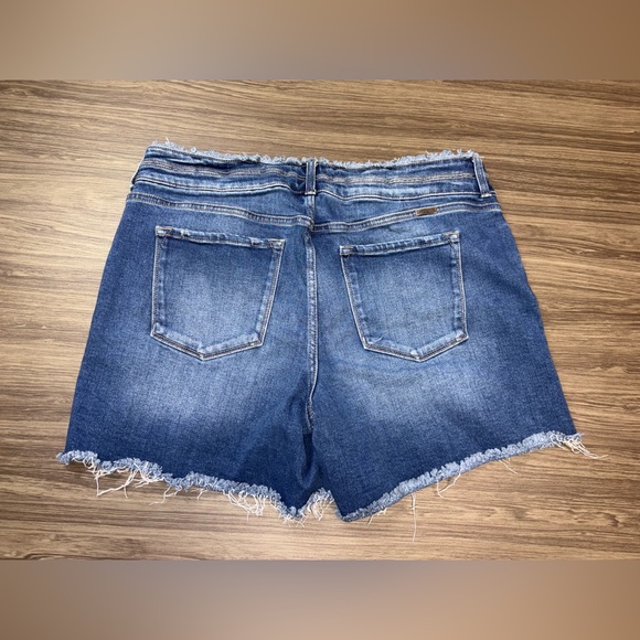 Kancan Denim Shorts Size 18 - Picture 7 of 8